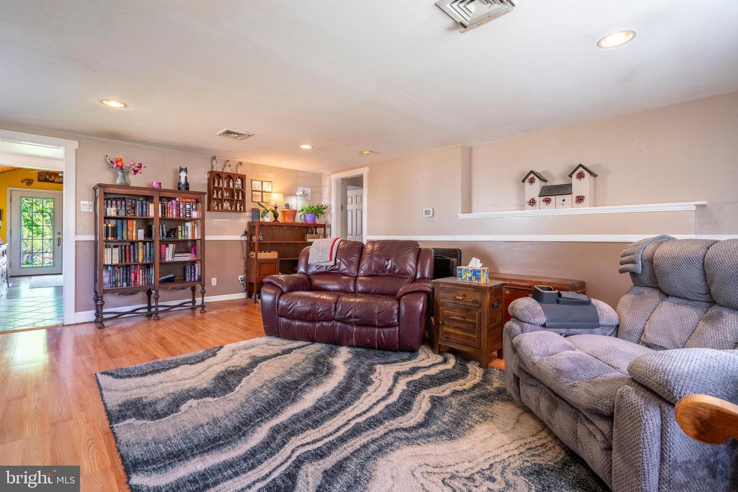 514 Fairhill Road photo 8