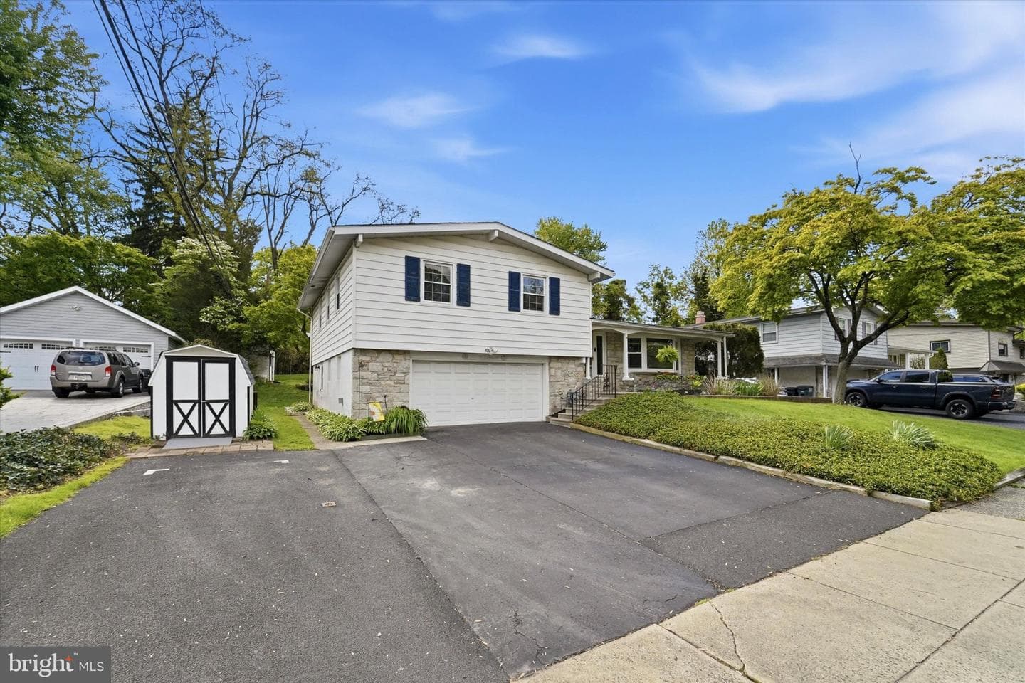 843 Sterner Mill Road photo 45