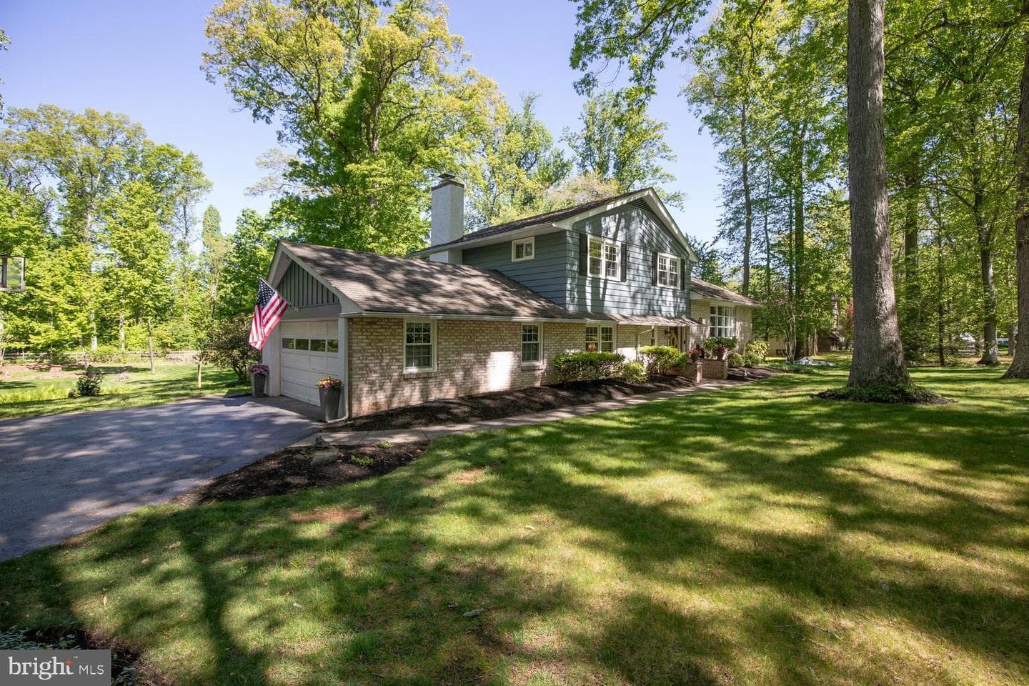 90 Buttonwood Lane photo 4