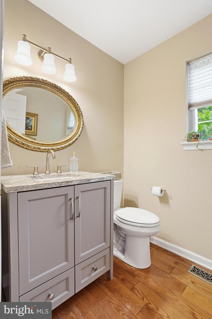 3776 Amberton Way photo 17