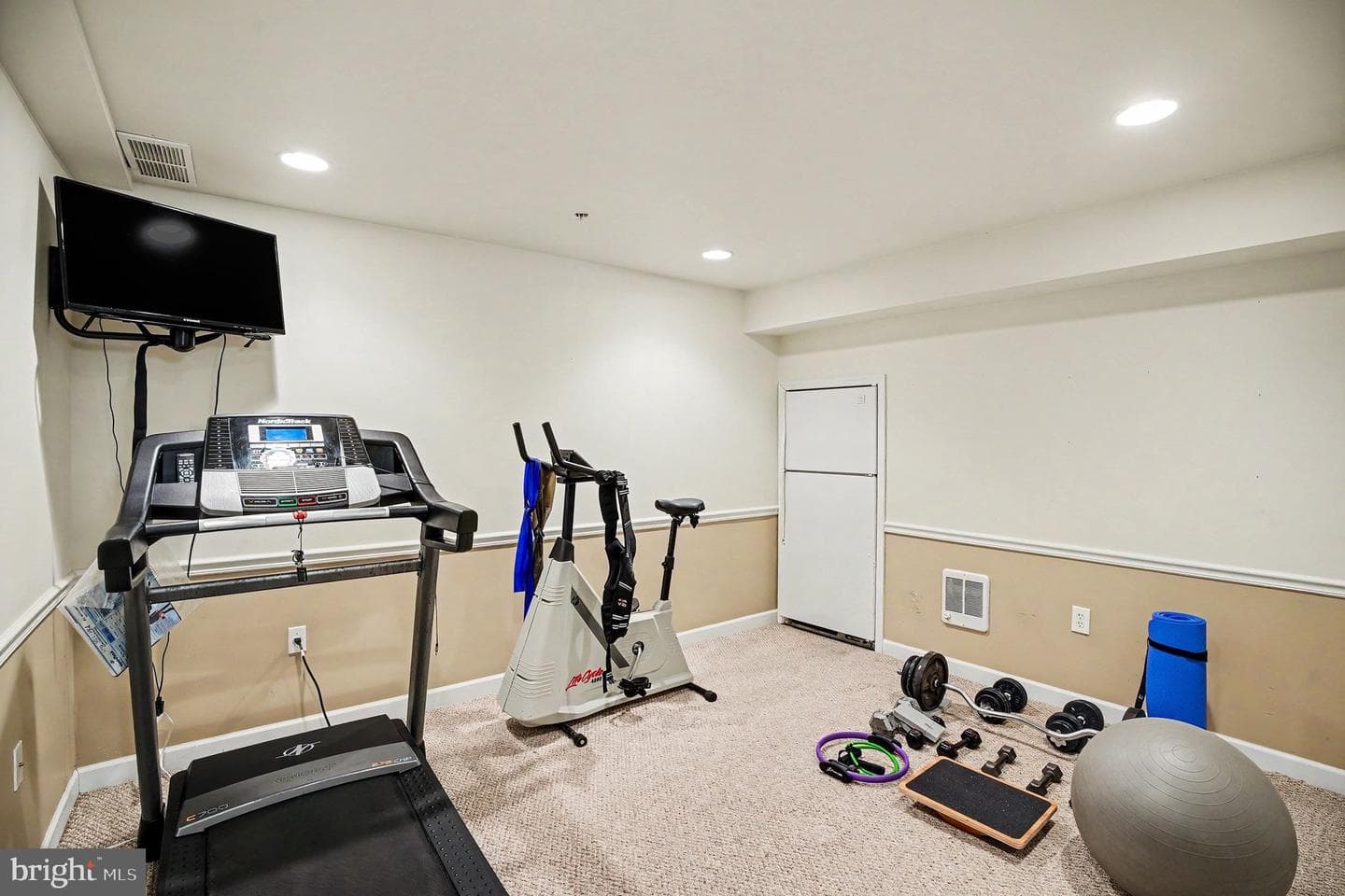 958 Scarlet Oak Drive photo 27