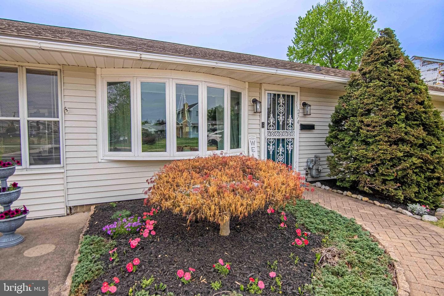 274 Wyandotte Road photo 4