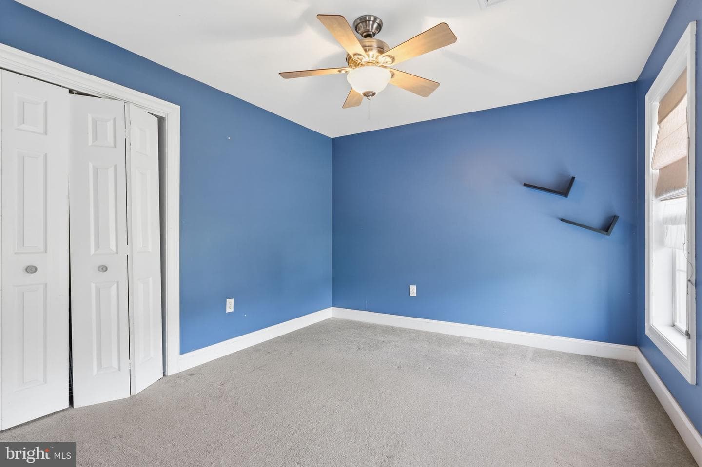 726 Bridgetown Pike photo 24