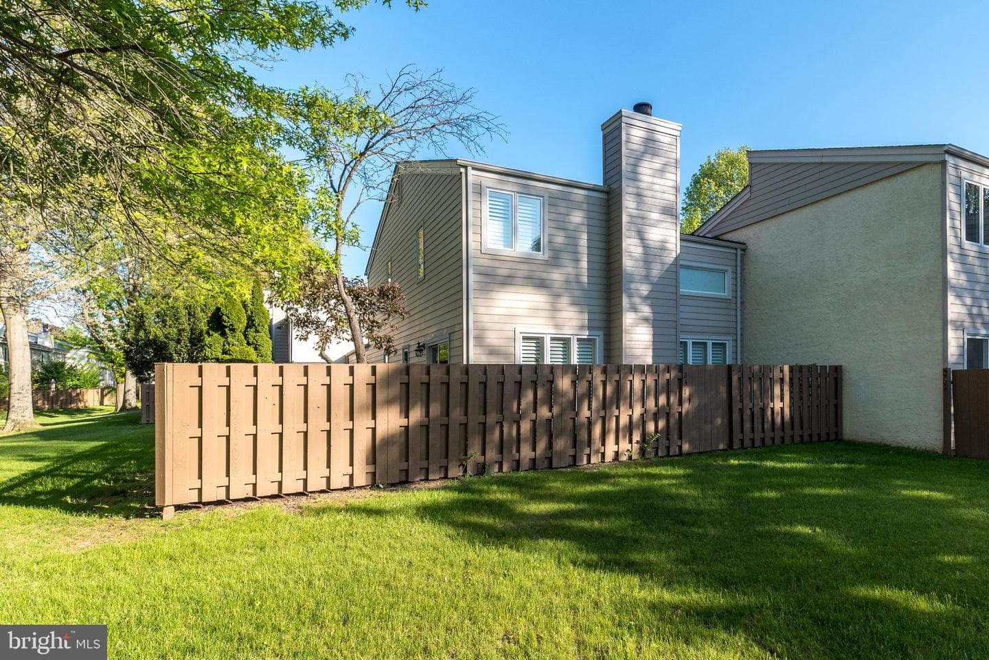 231 Hastings Court photo 39