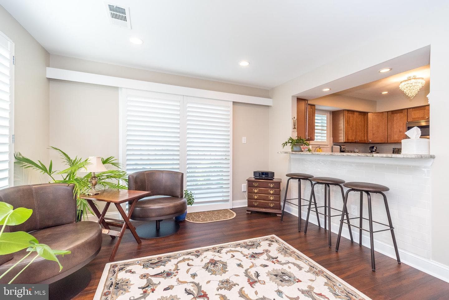 231 Hastings Court photo 6