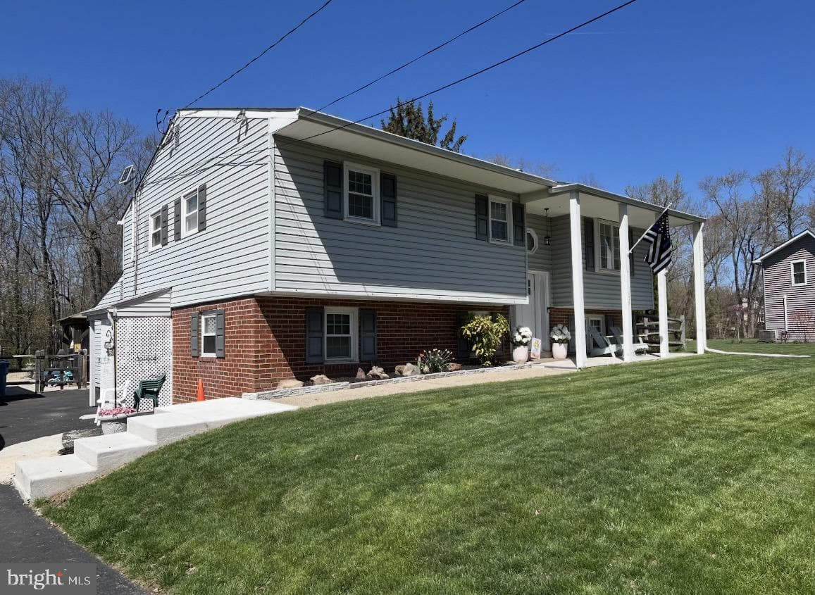 129 Blue Jay Road