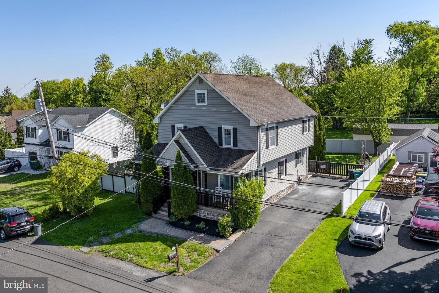 131 N Hawthorne Avenue photo 45