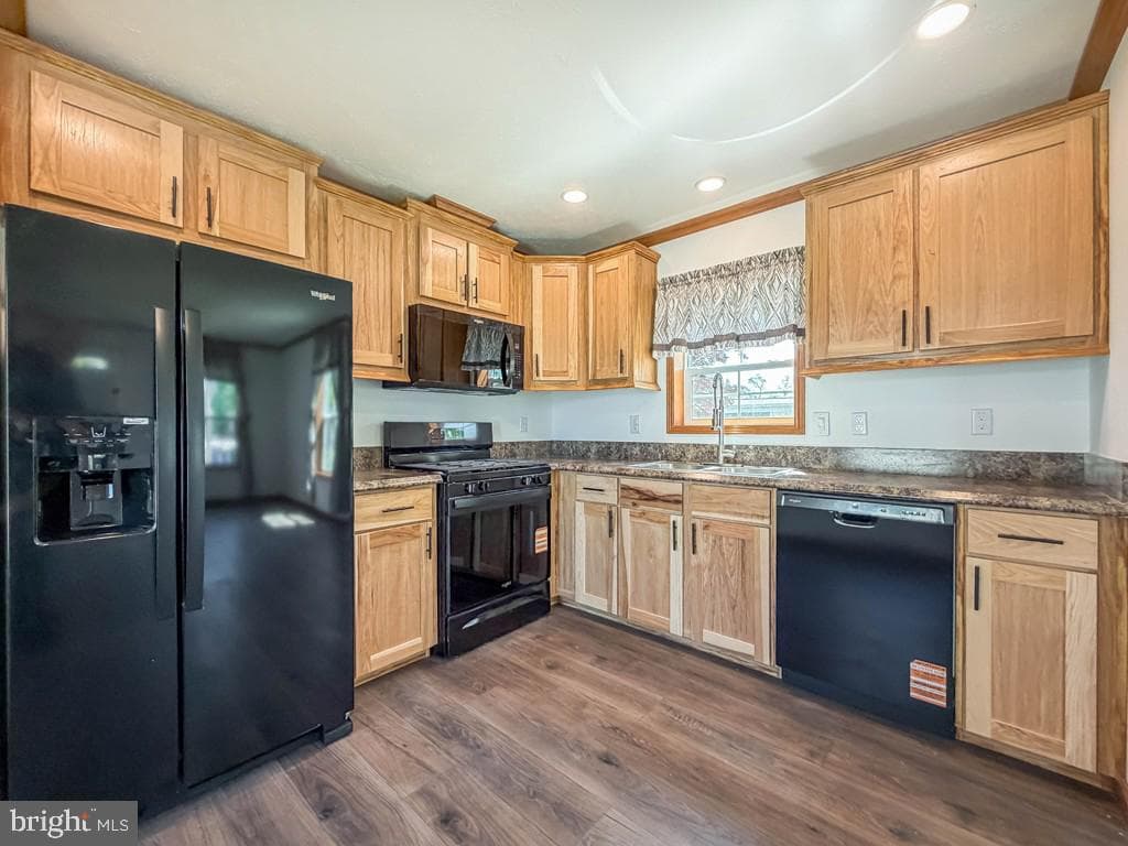 3402 Clayton Drive photo 9