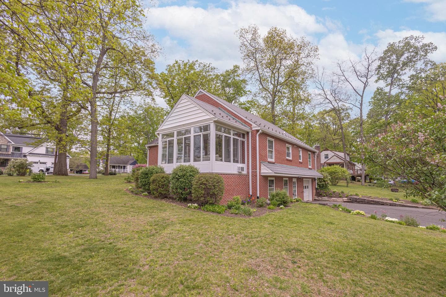 903 N Ridge Road photo 2