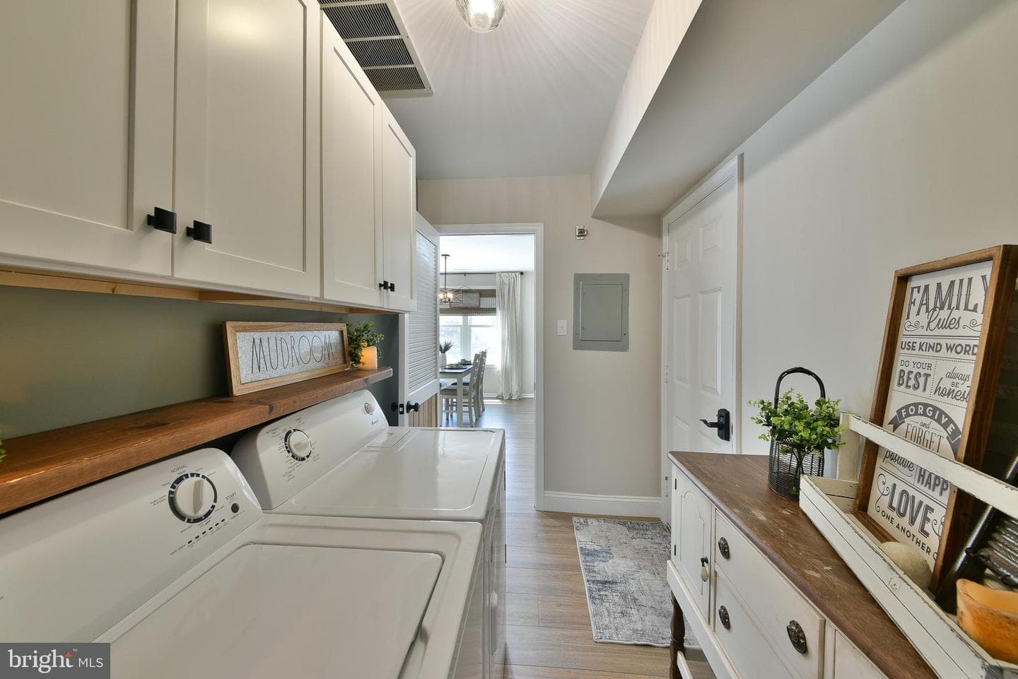 172 Meadowview Court photo 23