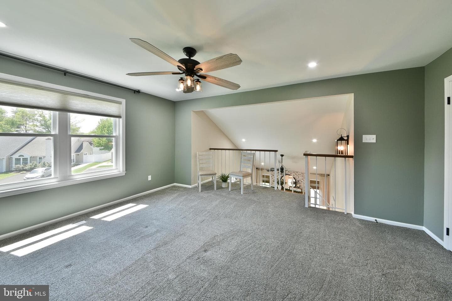 172 Meadowview Court photo 34