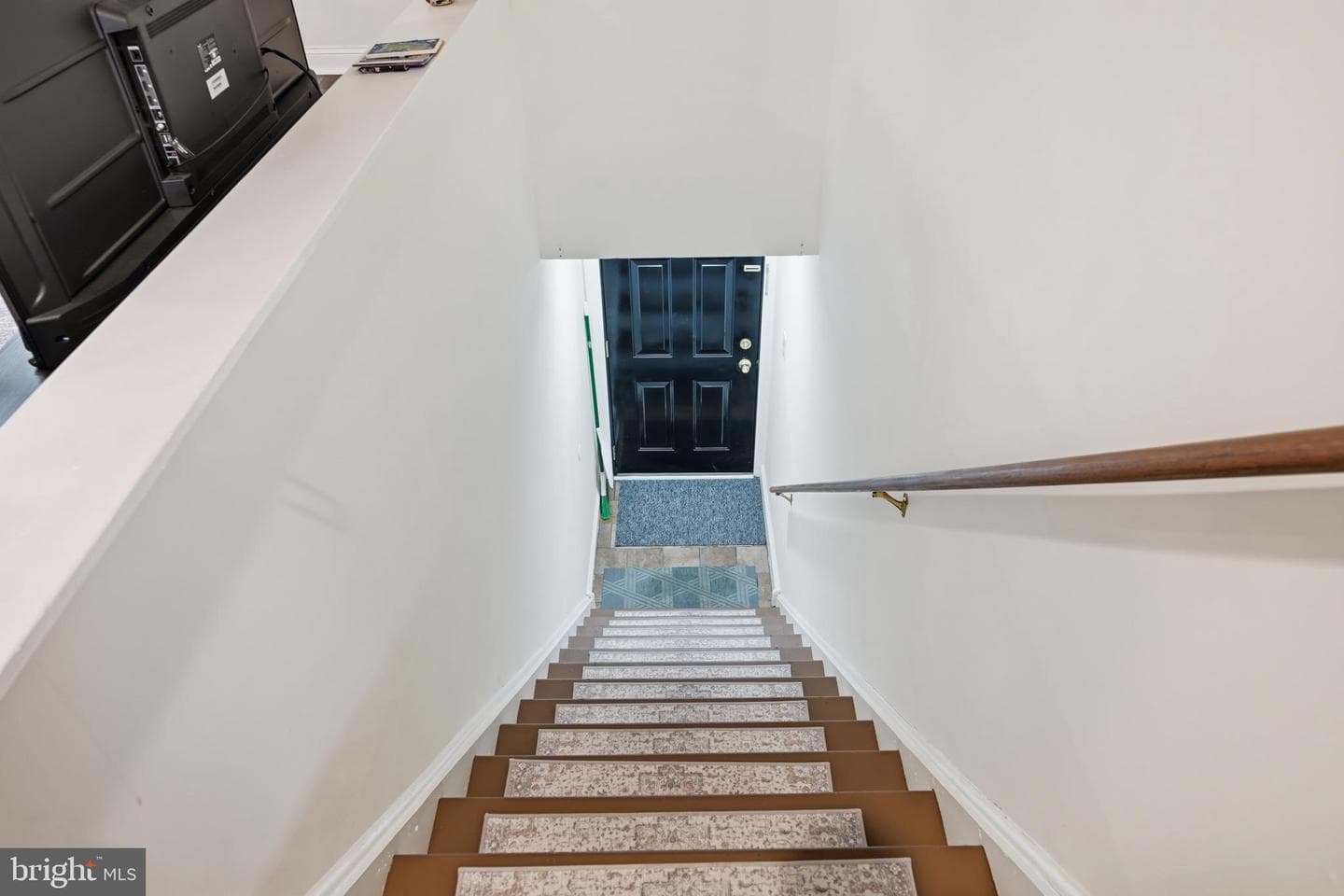 207 Yardley Commons photo 13