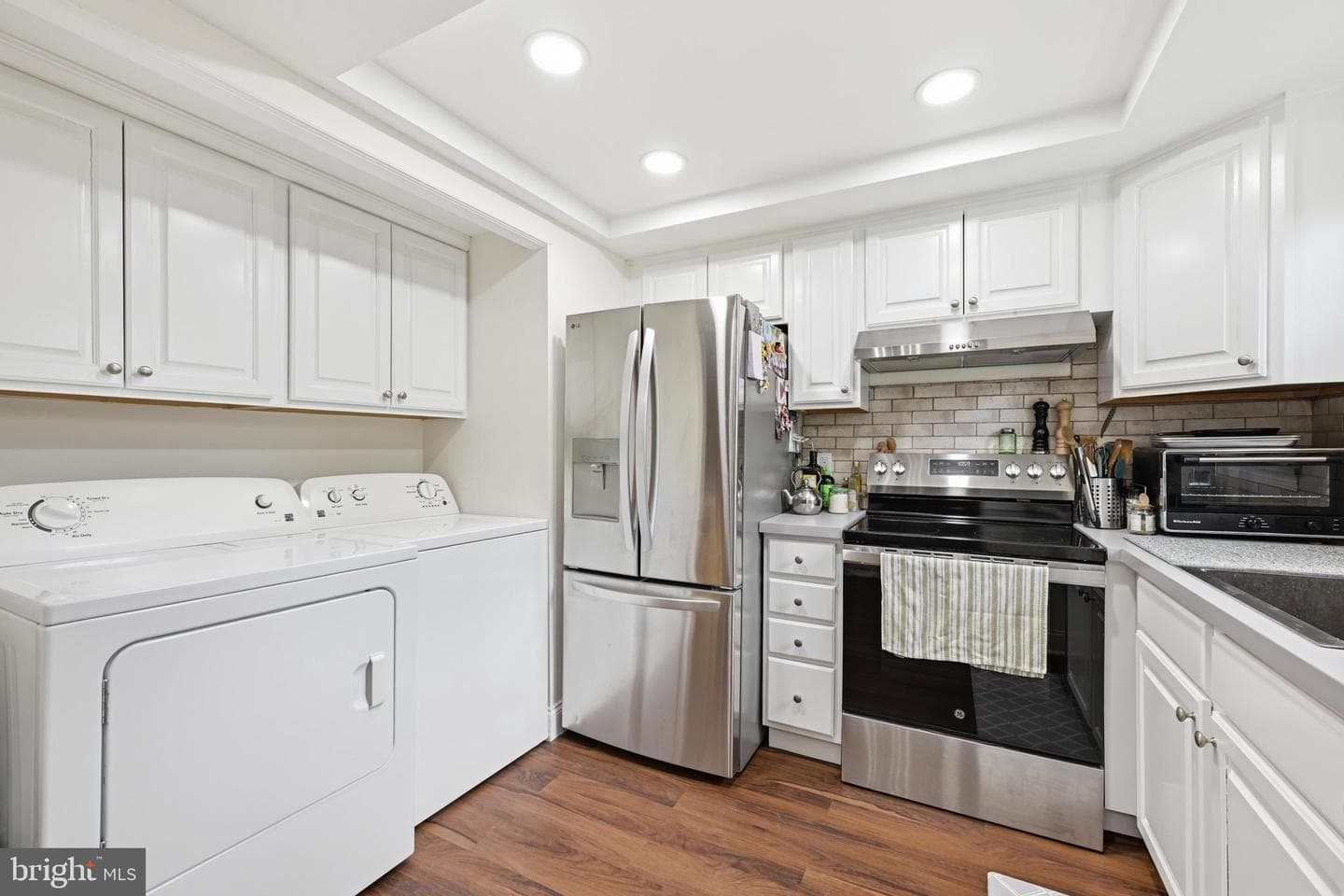 207 Yardley Commons photo 9