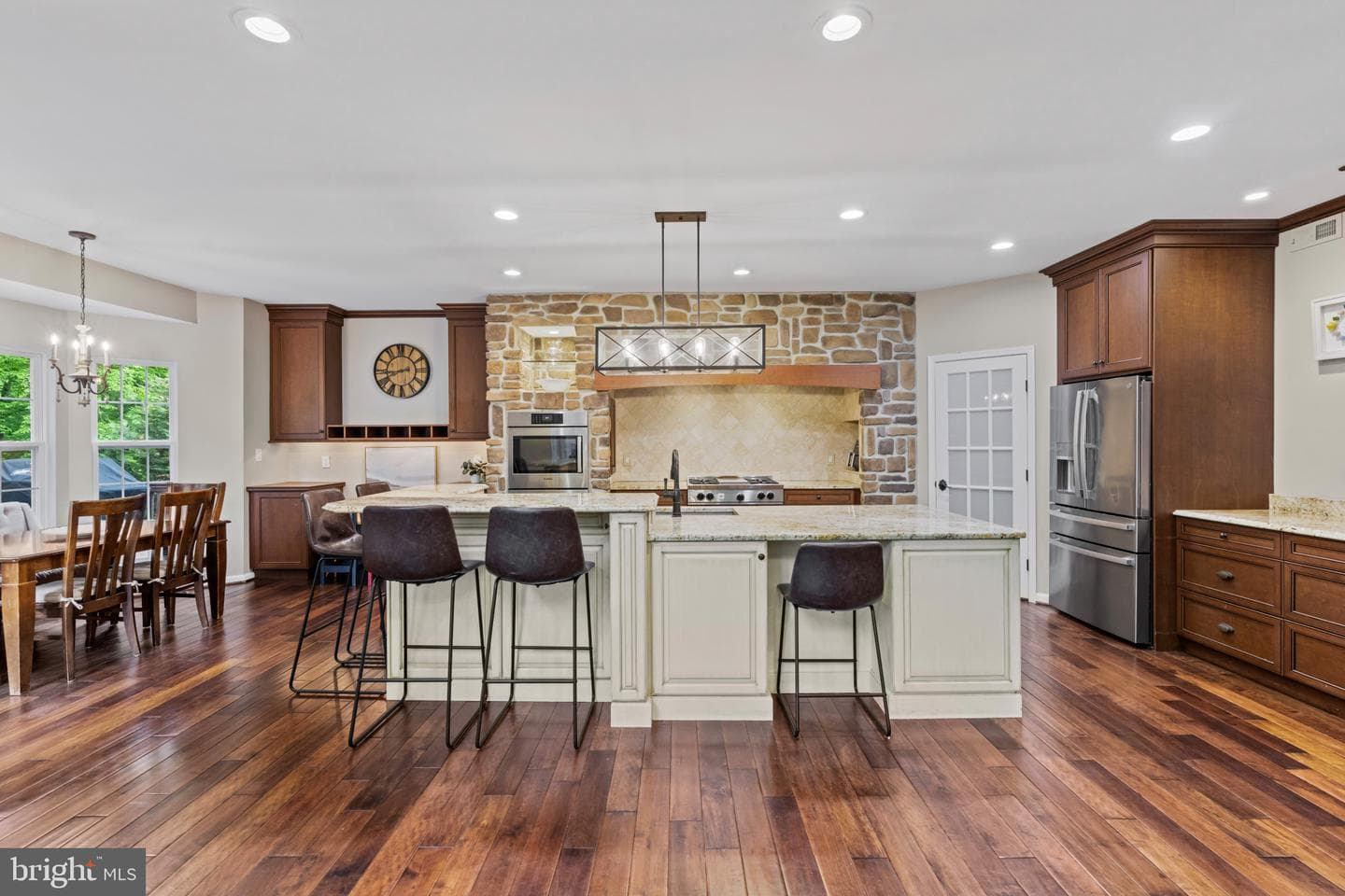 116 Riverwoods Drive photo 13