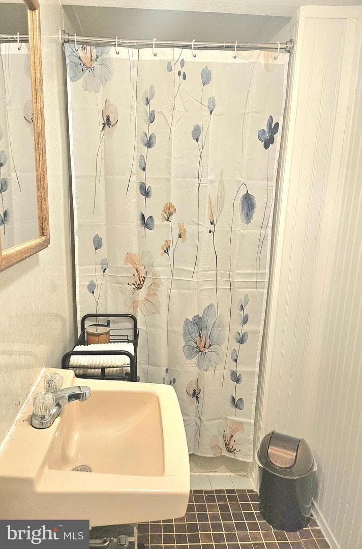 513 Valmore Road photo 16