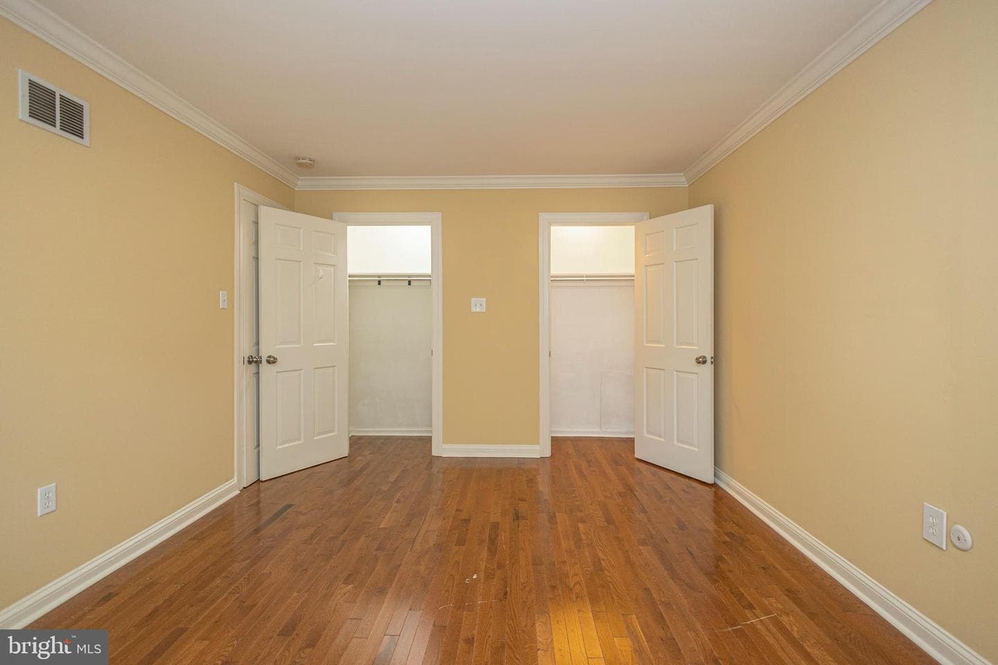 706 Yardley Commons photo 31