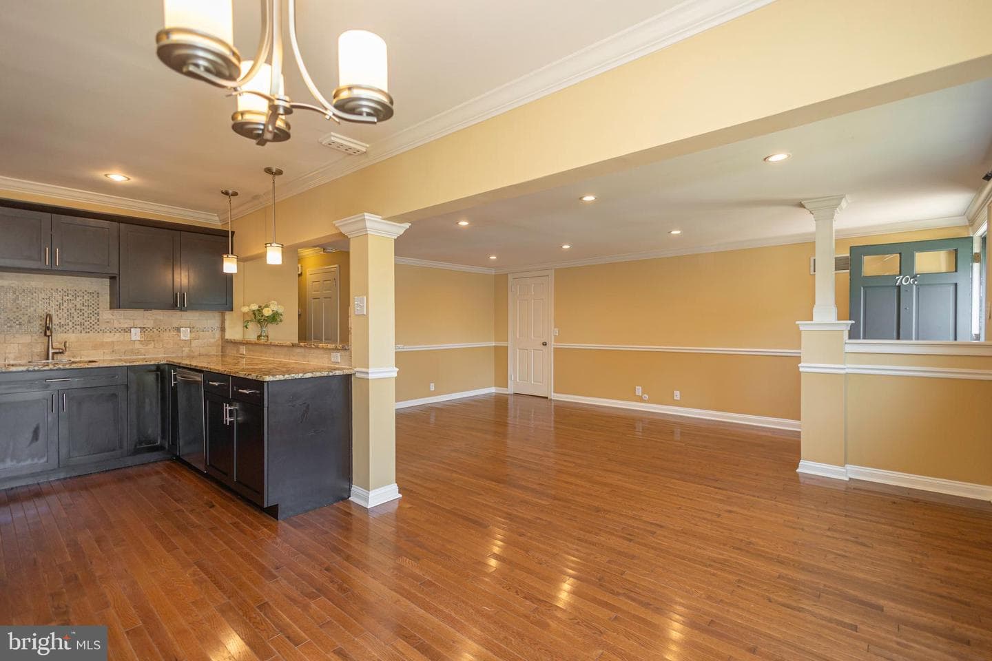 706 Yardley Commons photo 8