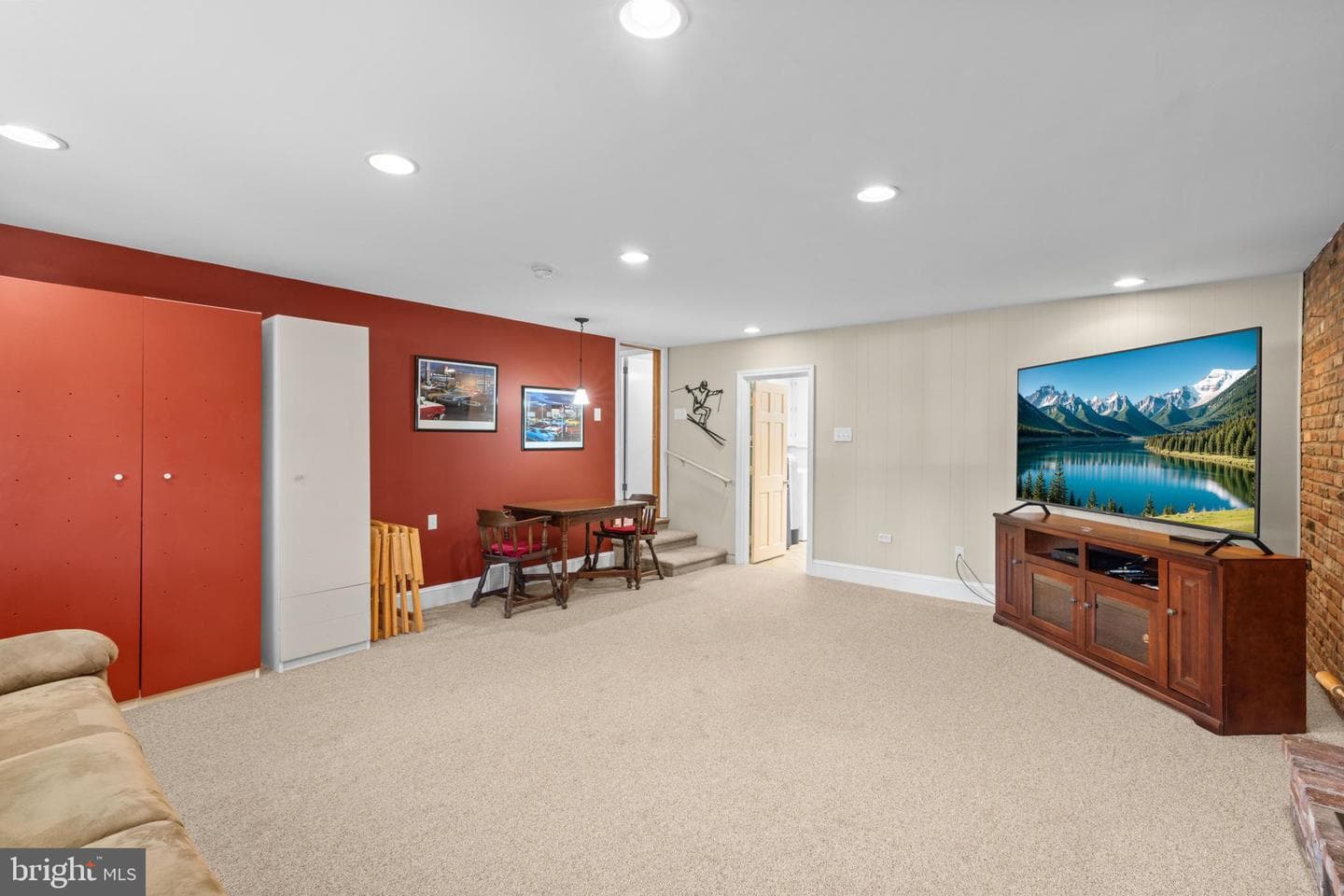 244 Wisteria Drive photo 14