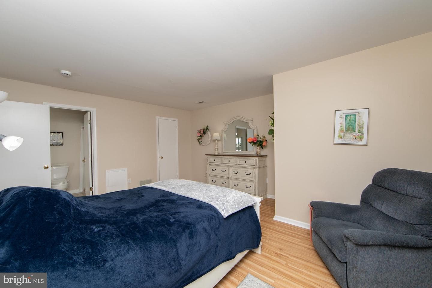 52 Natalie Court #303 photo 19