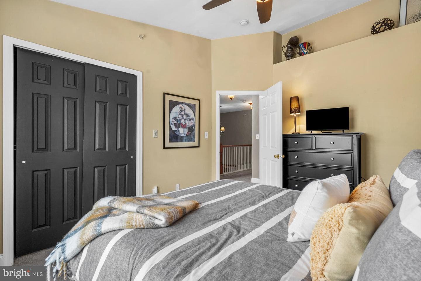 2313 Rosemont Terrace photo 27