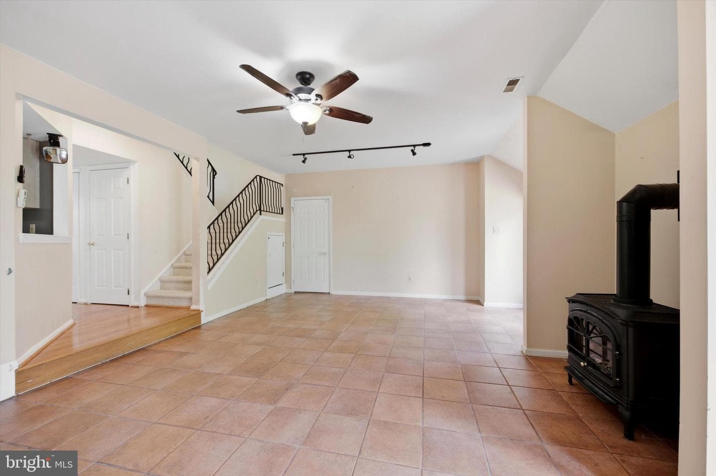 157 Beckys Corner photo 8