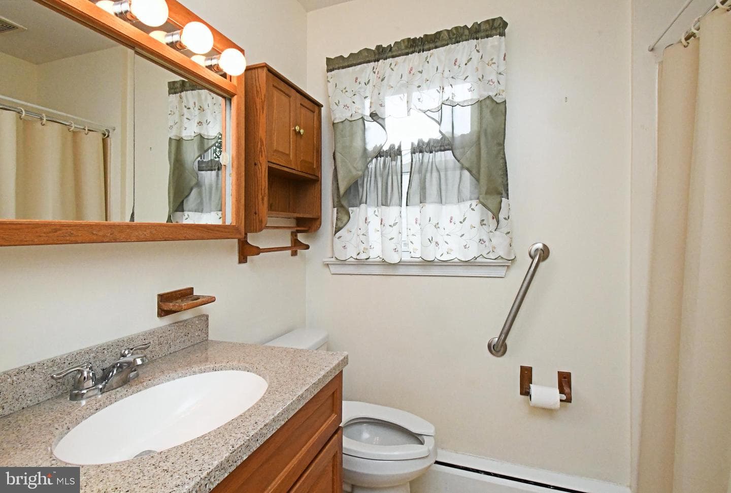 1604 N Meadowbrook Road photo 23