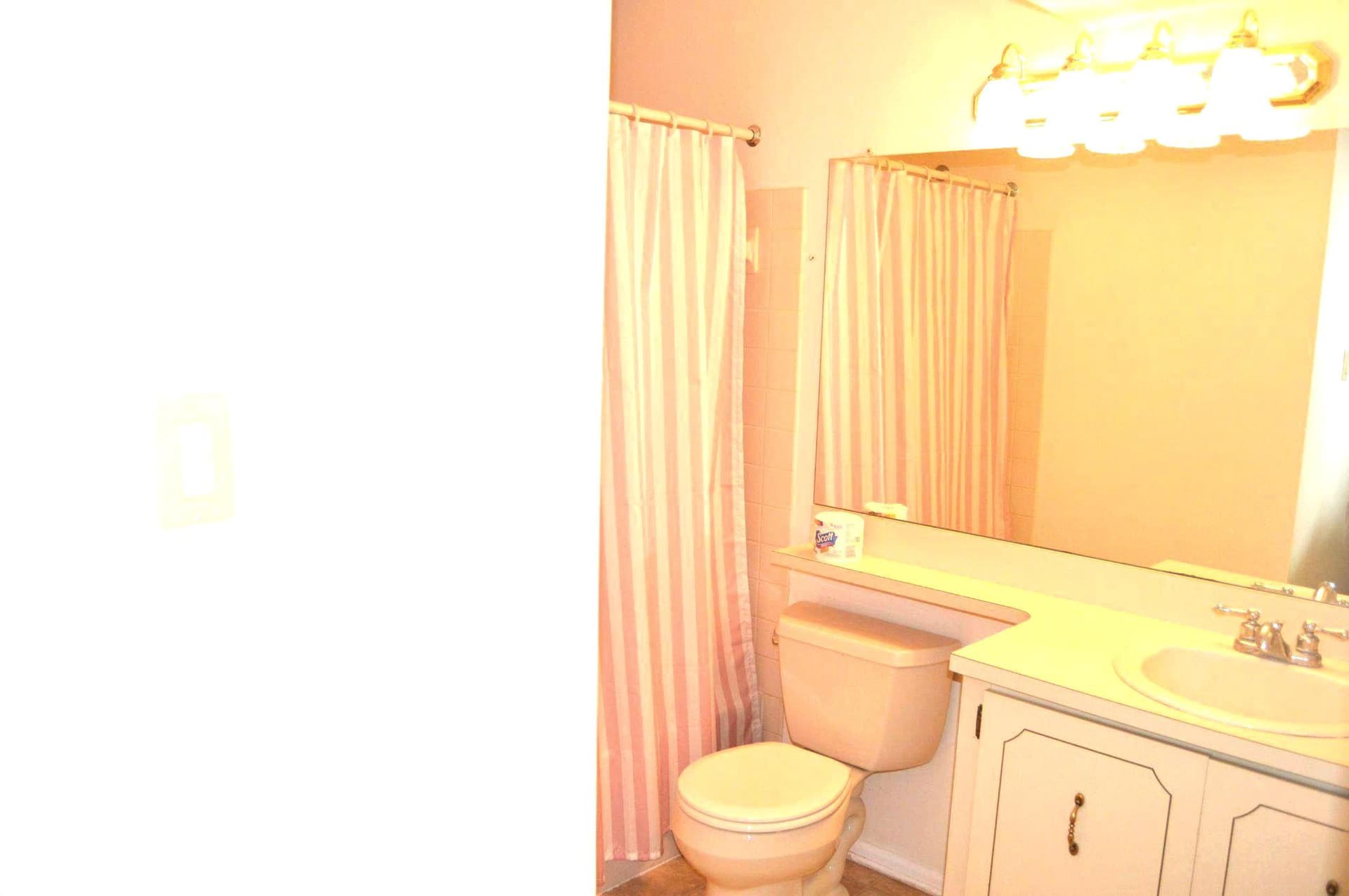 1603 Society Place photo 15