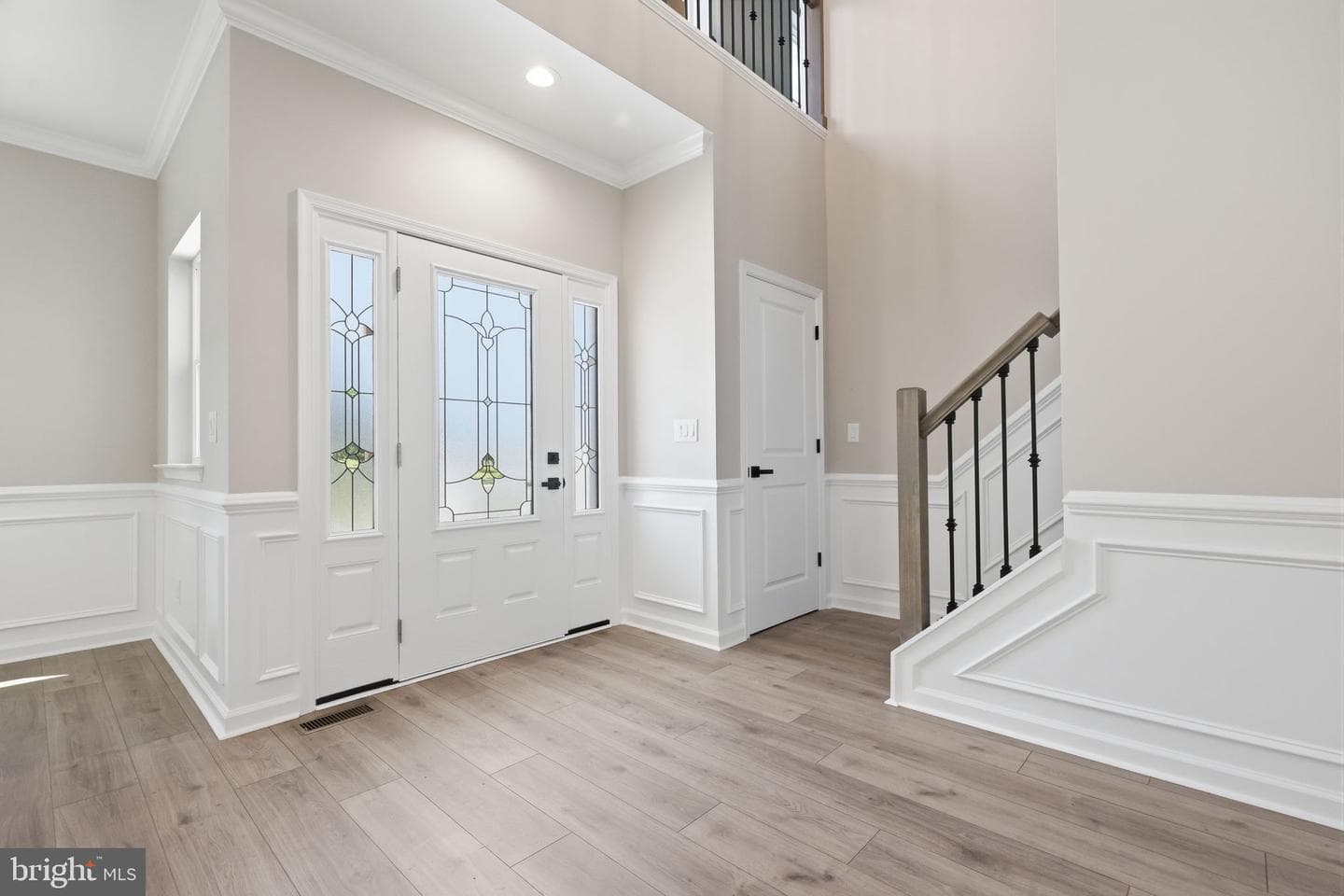 891 Reading Avenue photo 5