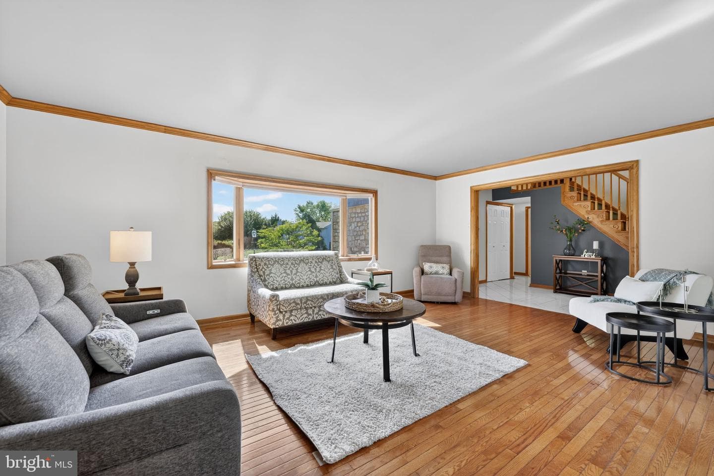 179 Carol Lane photo 3