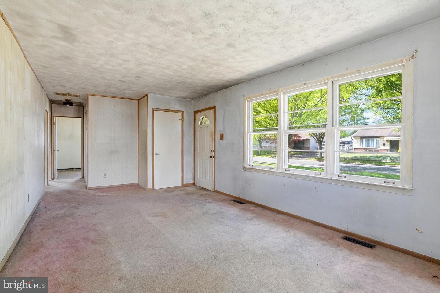 1402 Susan Avenue photo 5