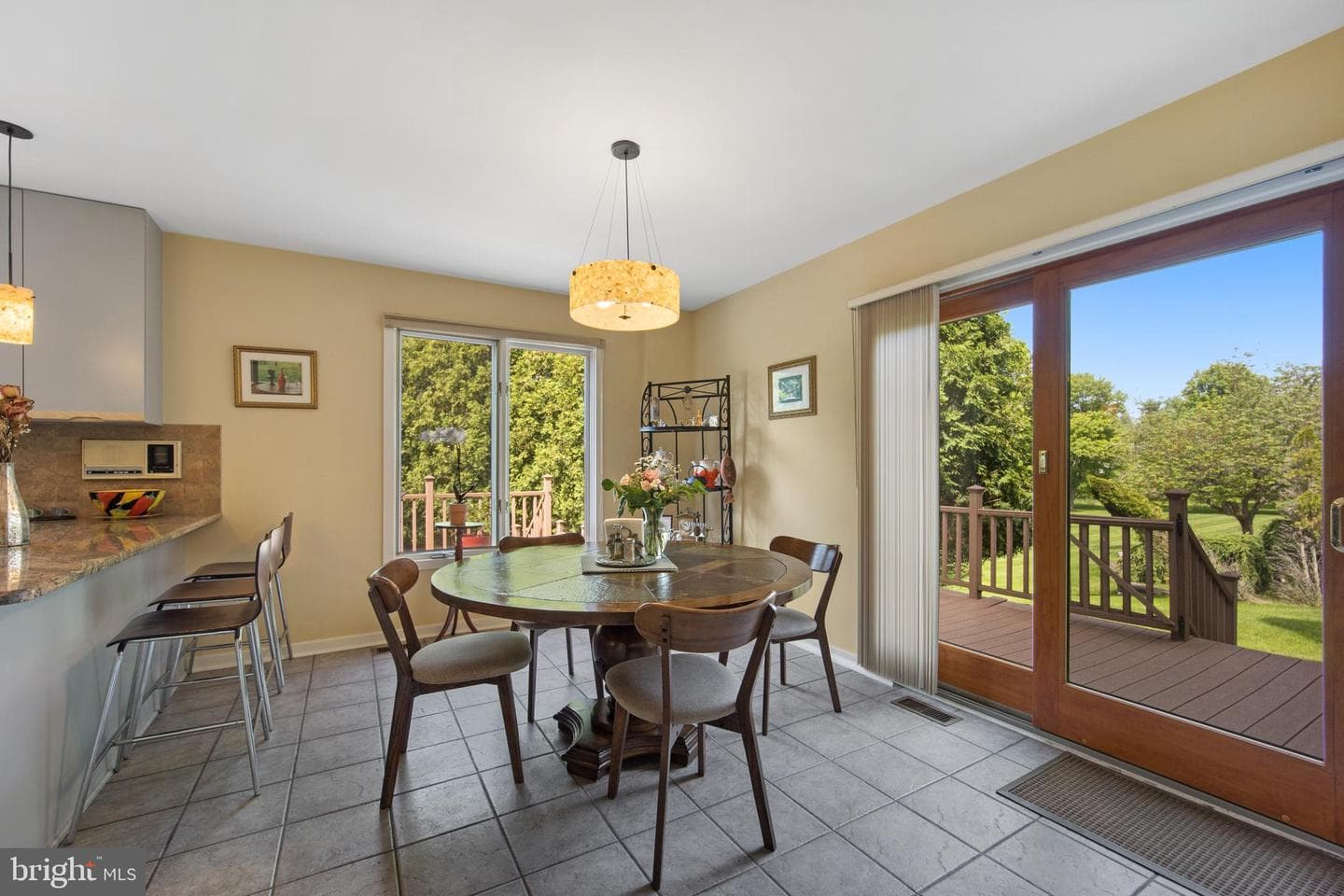 12 Tanyard Road photo 19