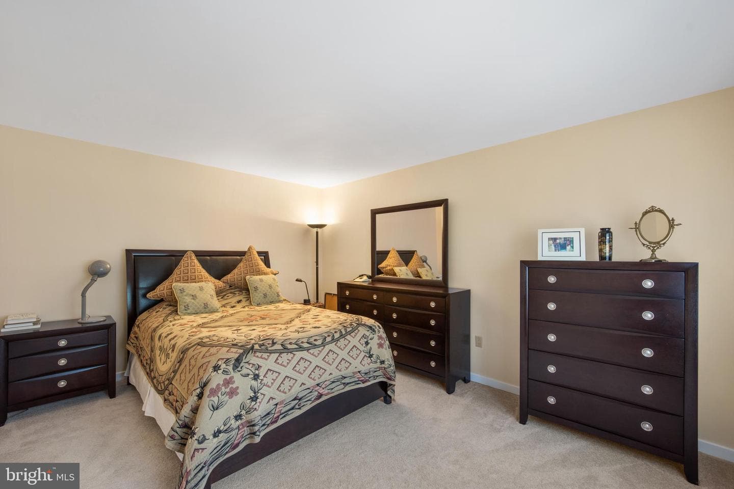 12 Tanyard Road photo 35
