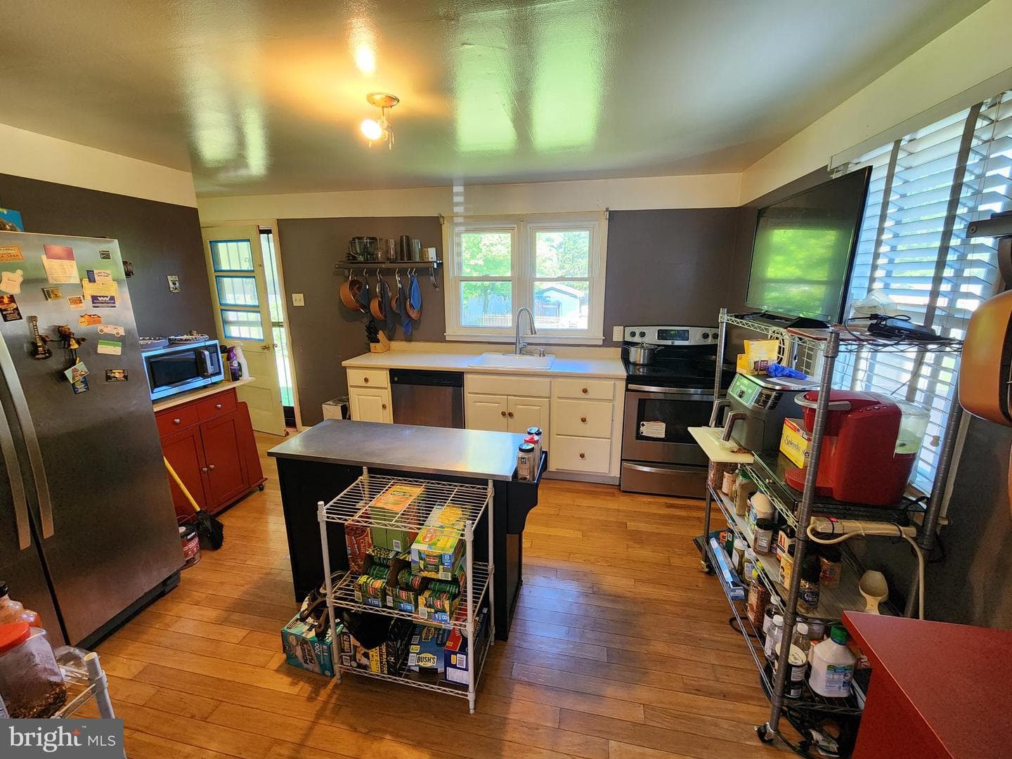 536 Harding Avenue photo 8