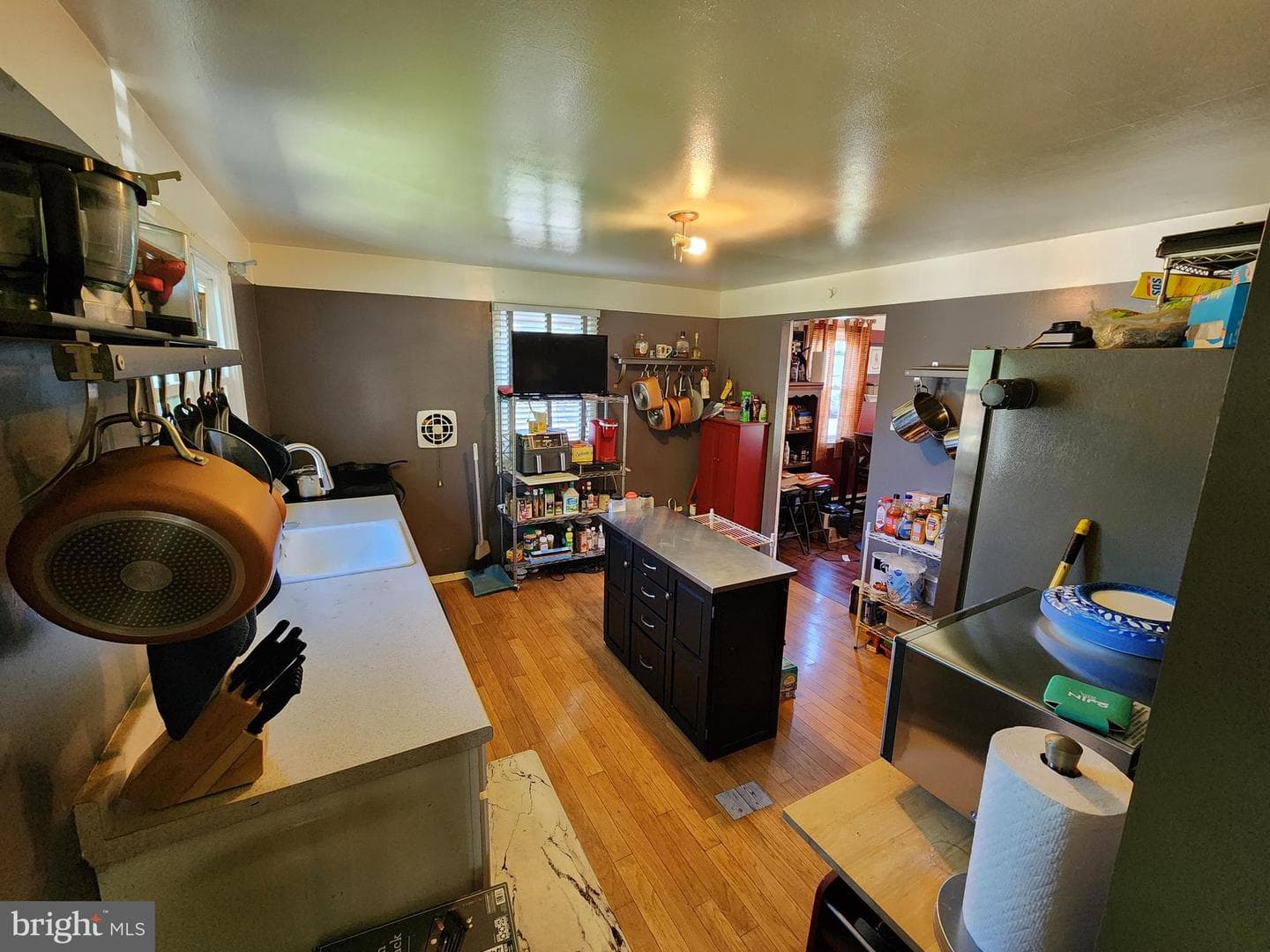 536 Harding Avenue photo 9