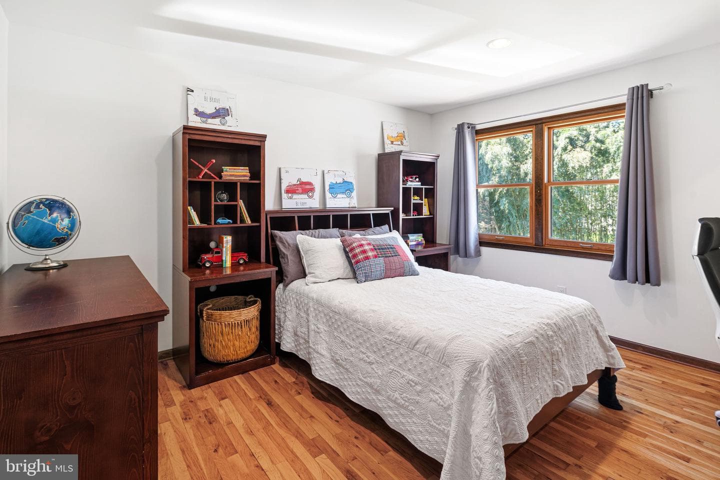 329 Sherwood Drive photo 36