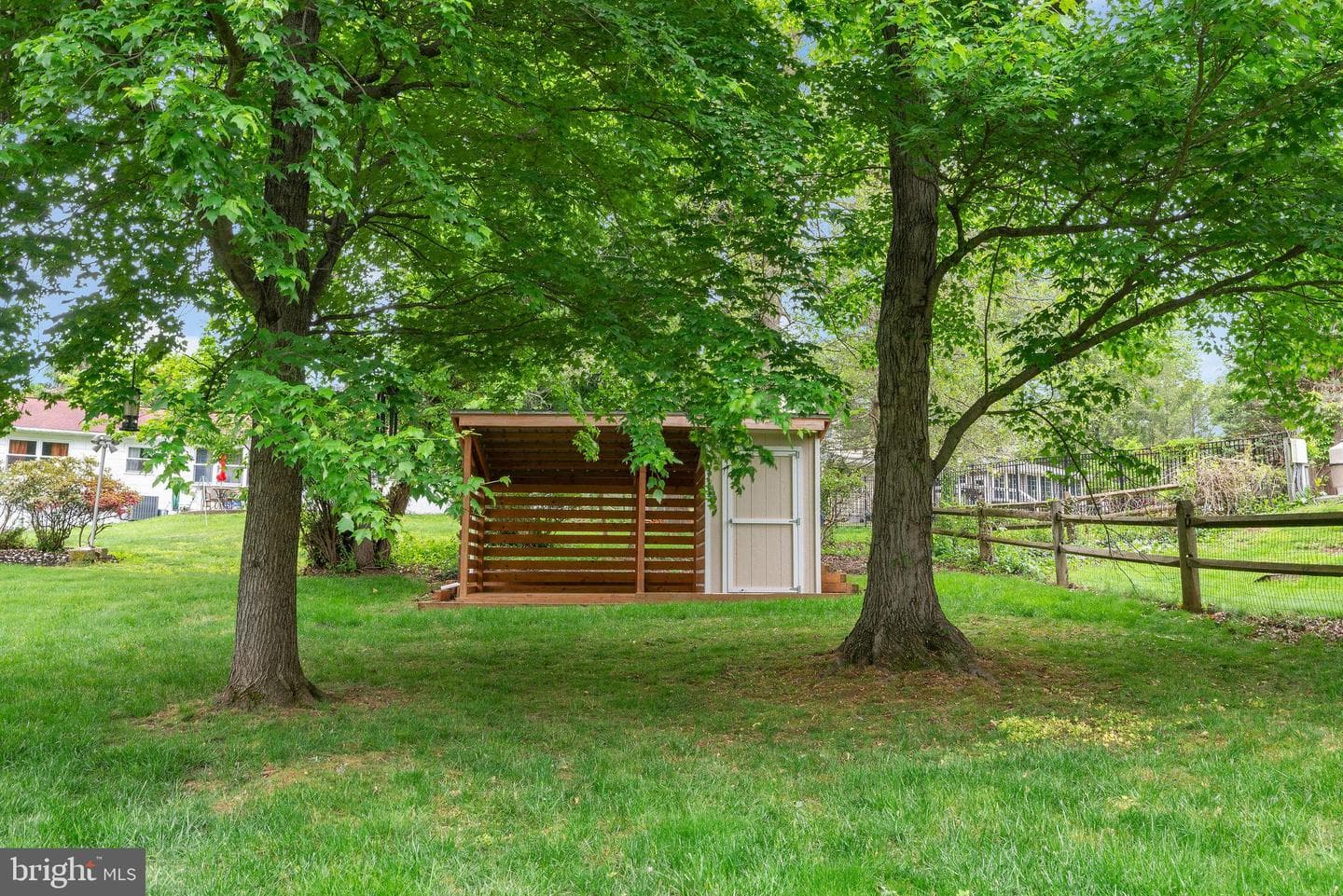 1144 Dickinson Drive photo 44