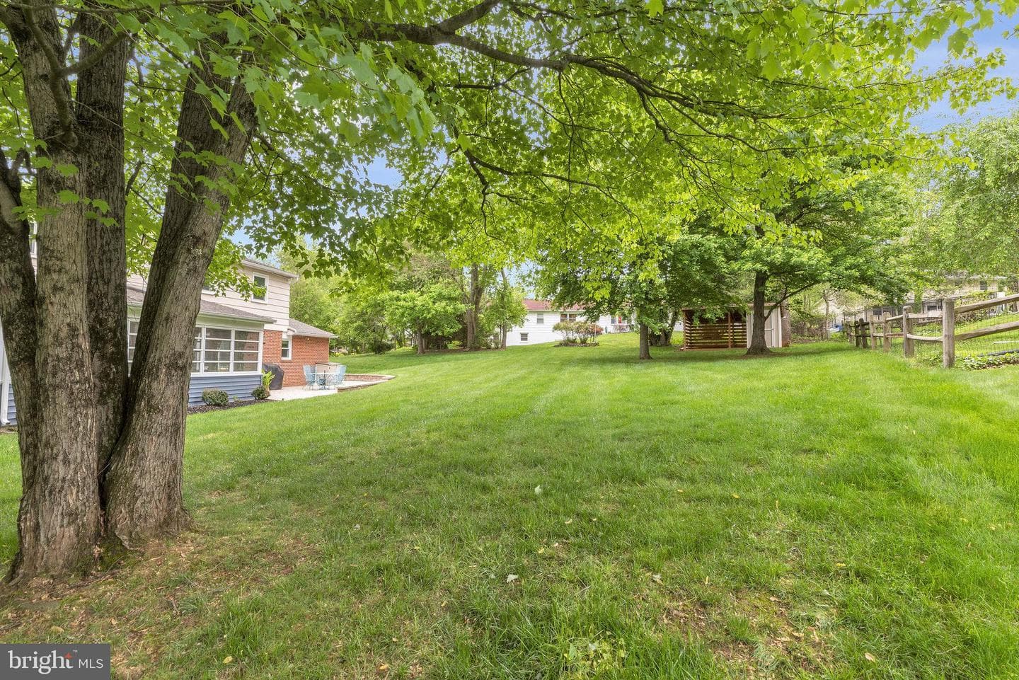 1144 Dickinson Drive photo 45