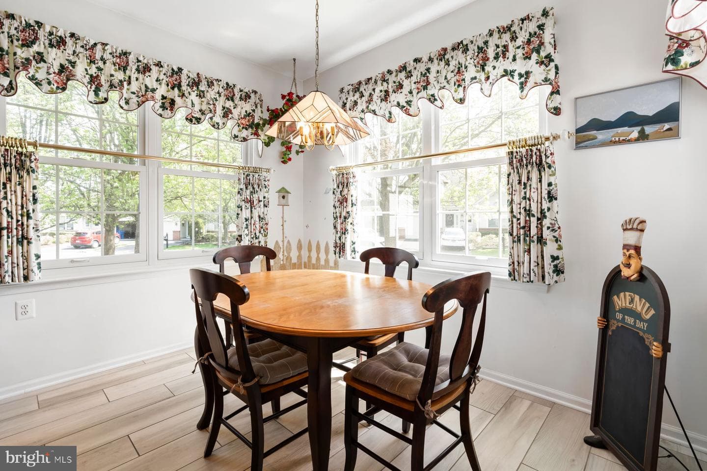 20 Black Eyed Susan Road photo 8