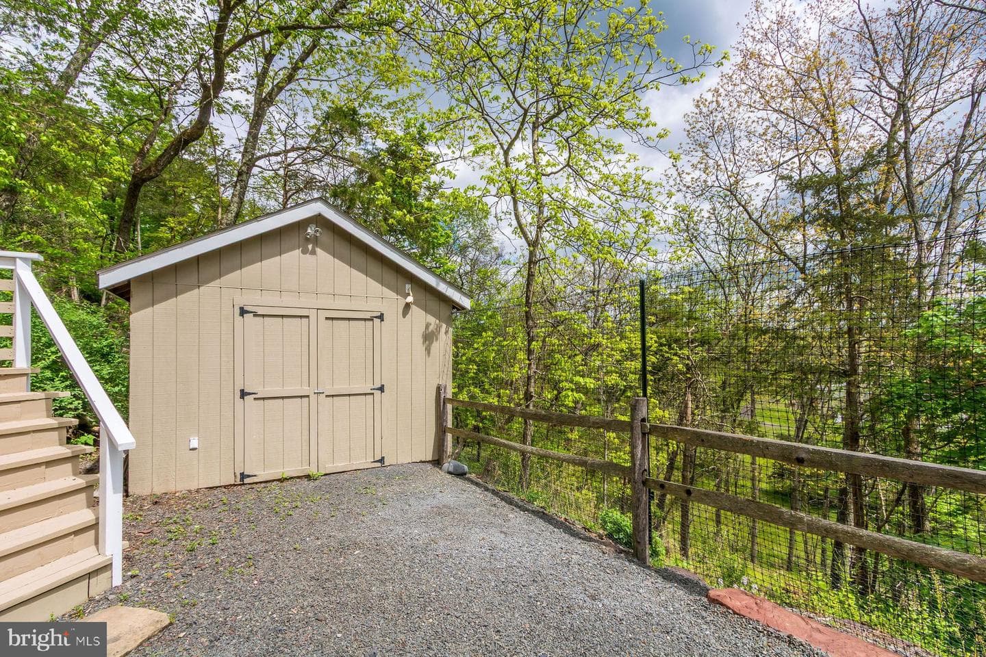 272 Headquarters Road photo 57