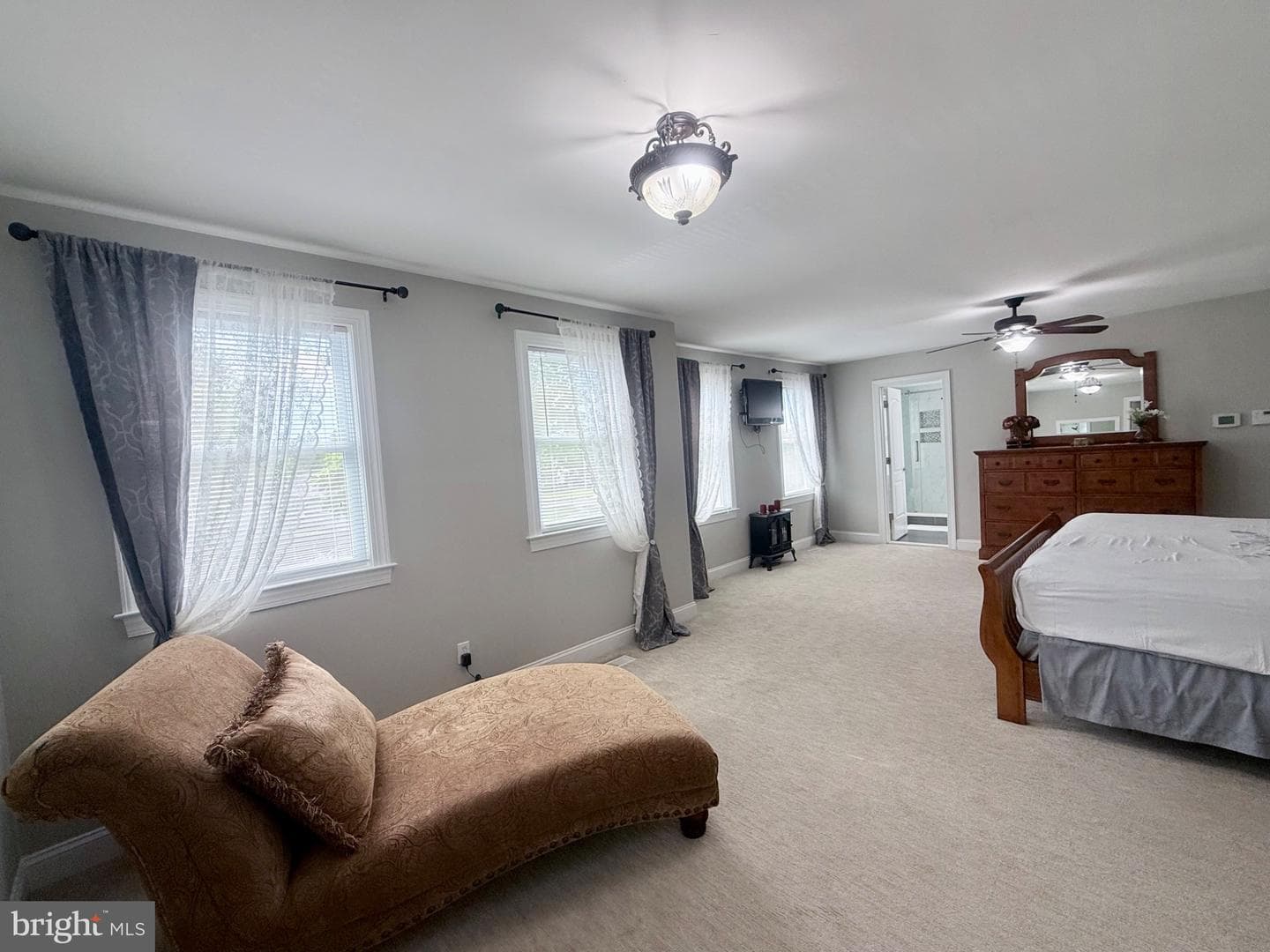 501 Stanford Road photo 38