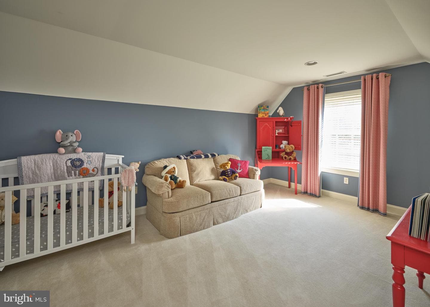 8 Eastburn Drive photo 21