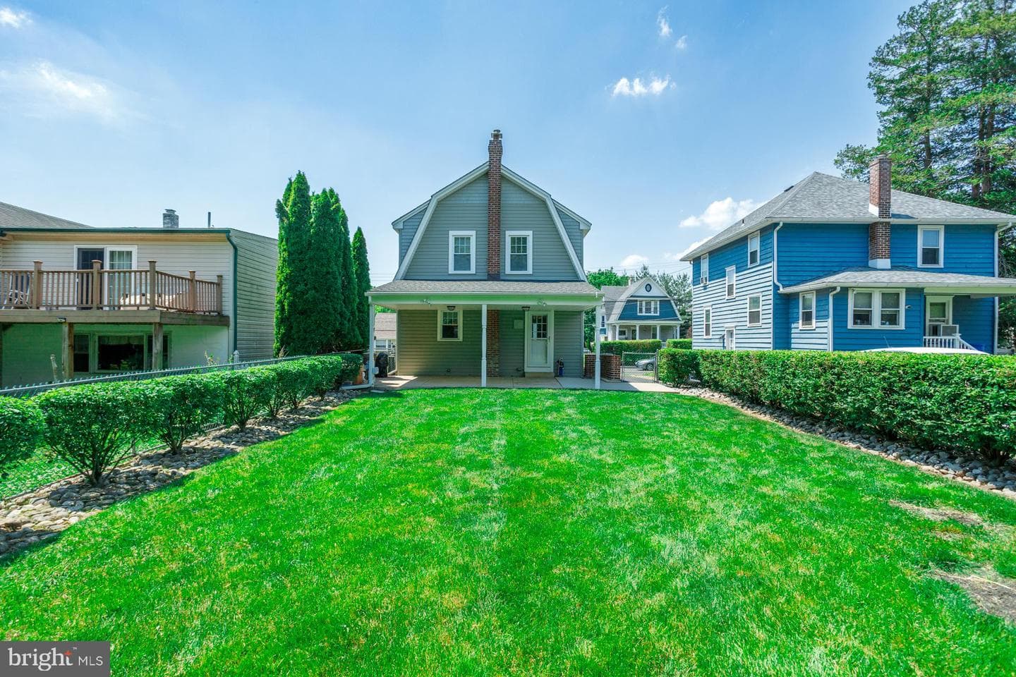 561 Bellevue Avenue photo 30