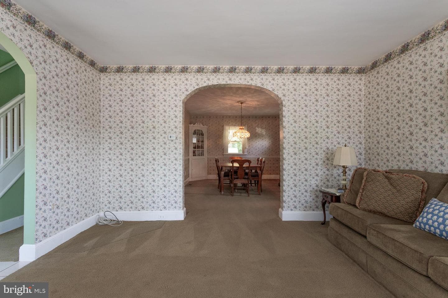 561 Bellevue Avenue photo 7