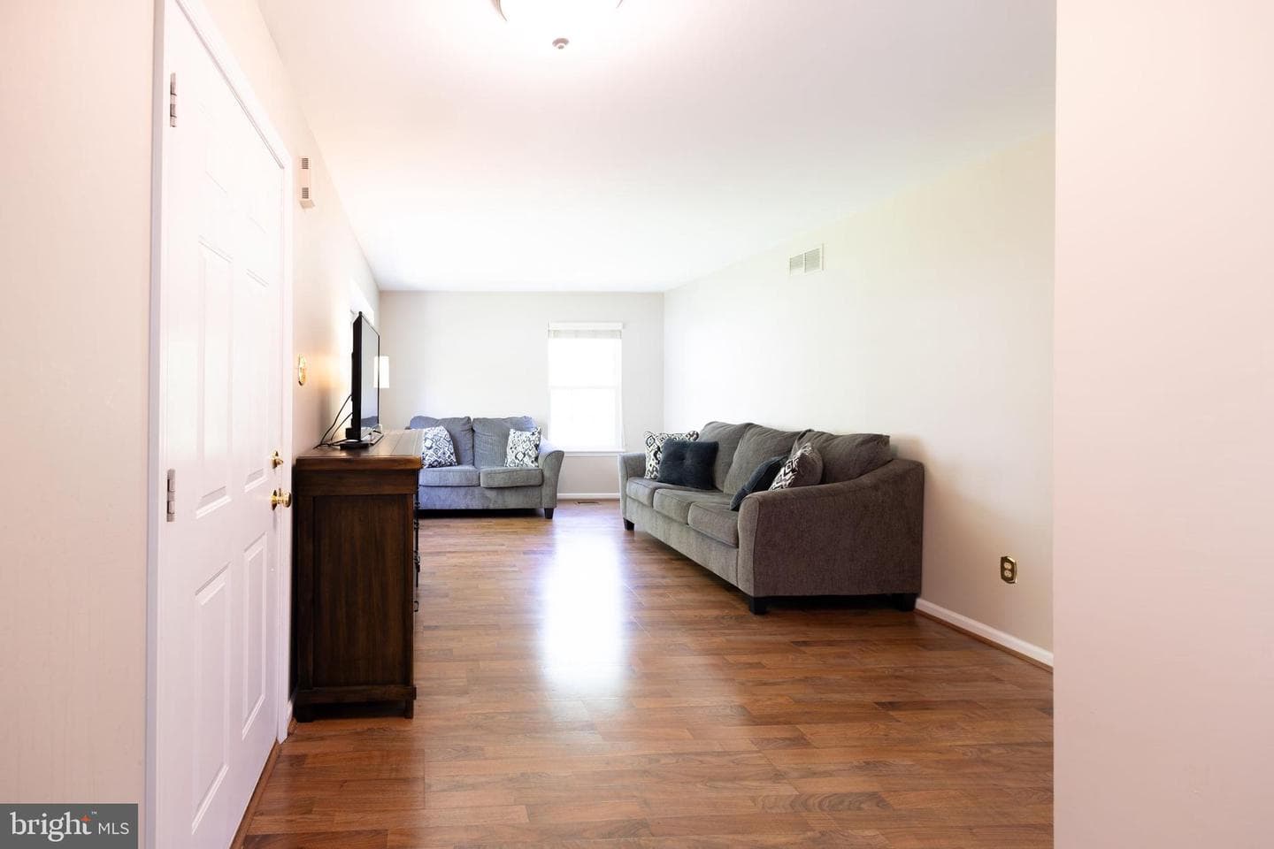 5466 Wildwood Crossing photo 14