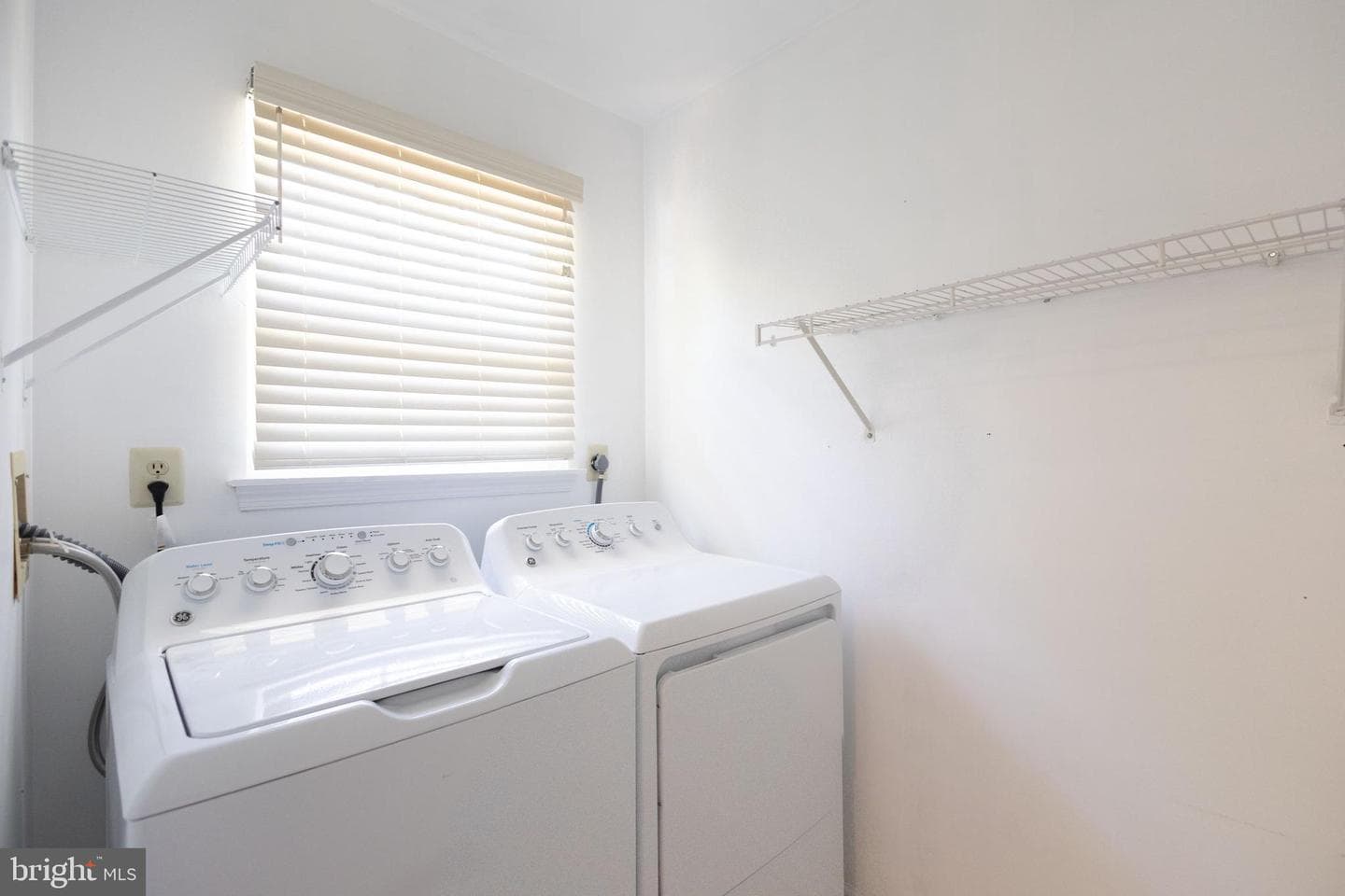 5466 Wildwood Crossing photo 34