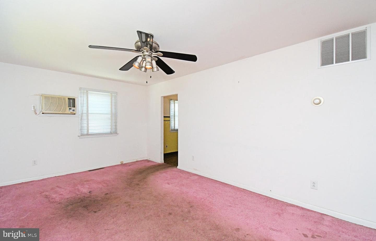 2903 Windsor Drive photo 5