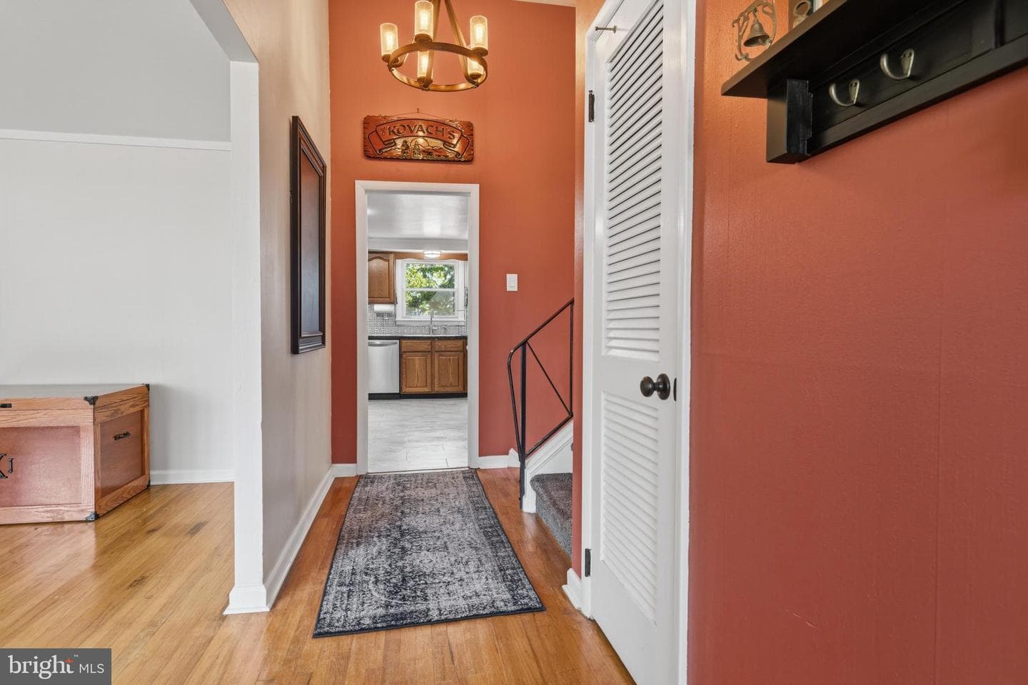 1519 Nevarc Road photo 4