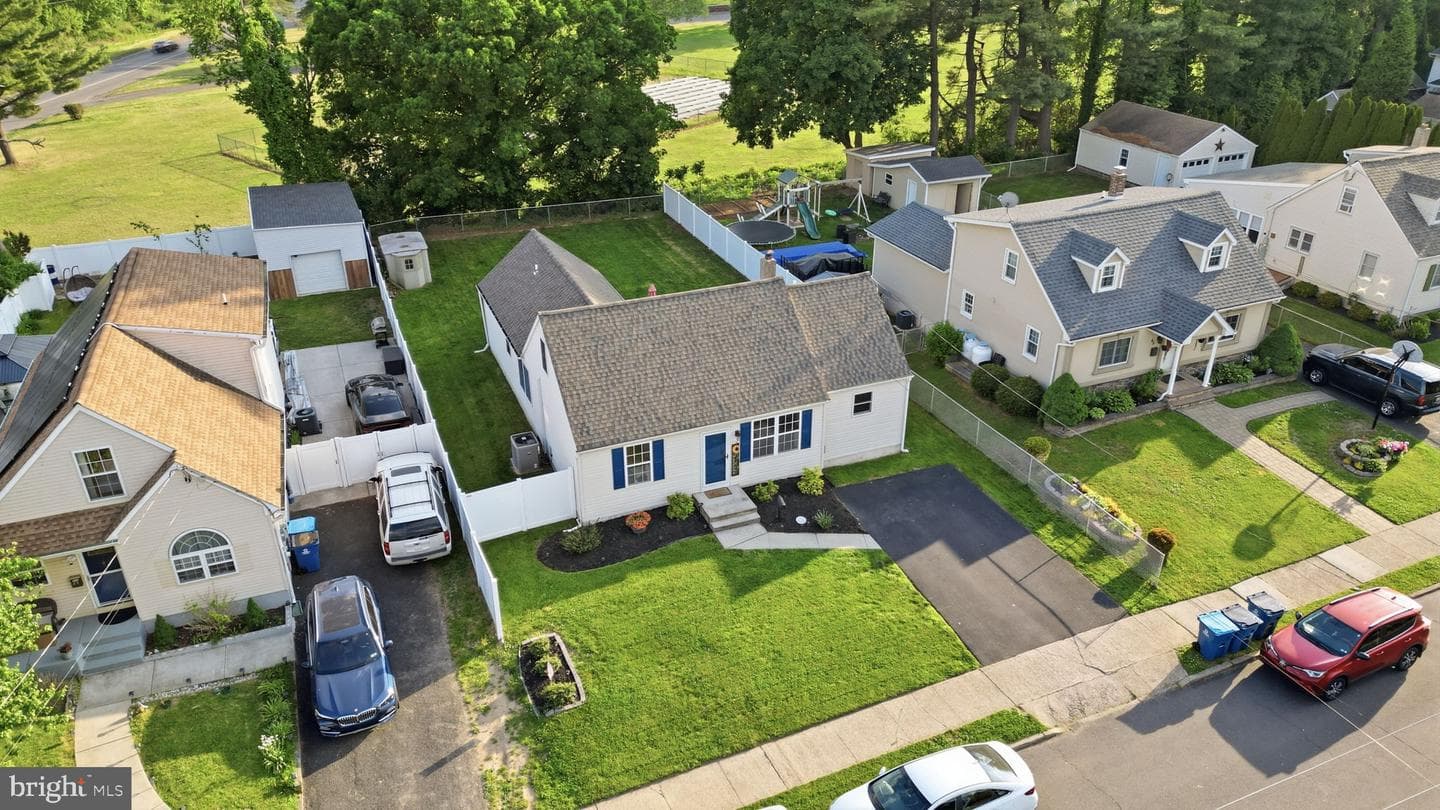 43 Althea Avenue photo 2