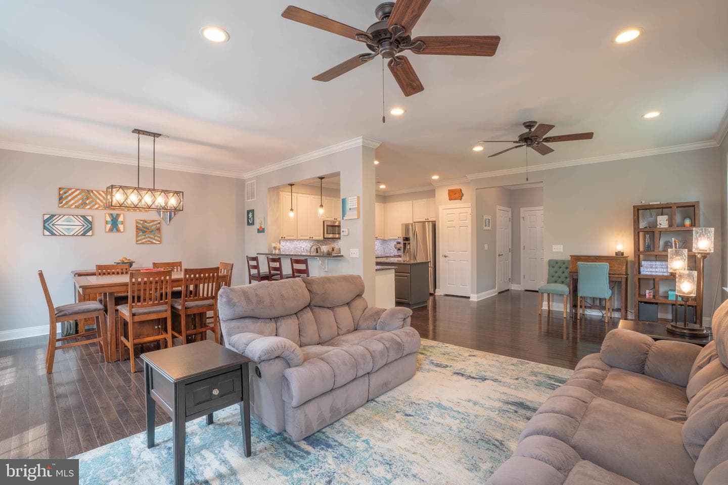 124 Nicoles Way photo 7