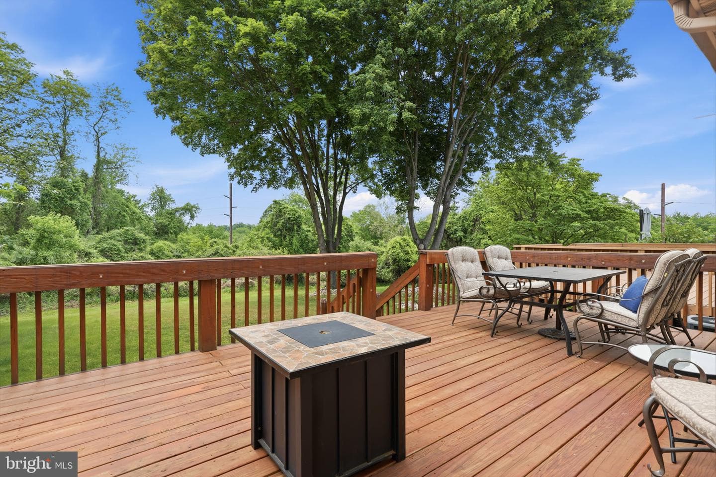 331 Basswood Circle photo 4